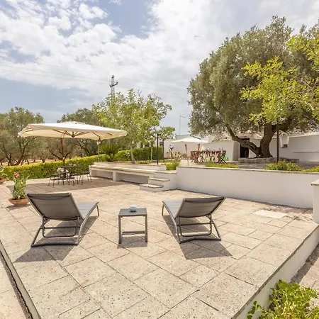 Trullo Terra Del Sole Villa