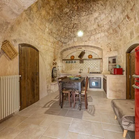 Trullo Terra Del Sole Villa