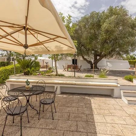 Trullo Terra Del Sole Villa